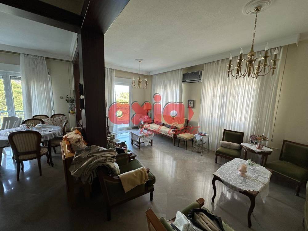 Καβάλα, Άγιος Λουκάς: Πωλείται γωνιακό 