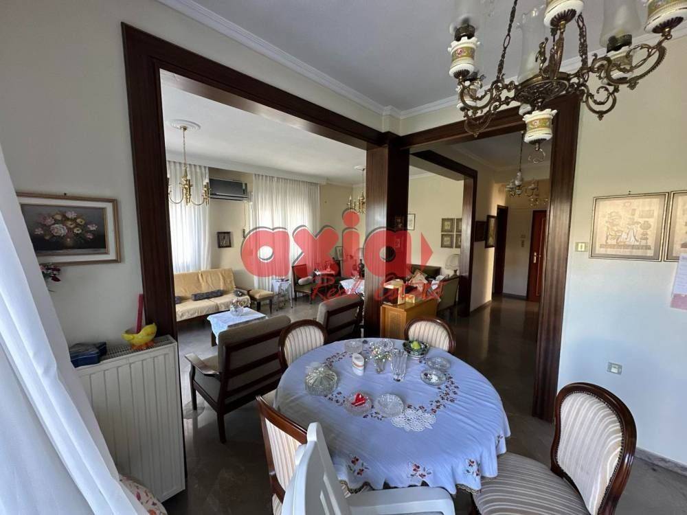 Καβάλα, Άγιος Λουκάς: Πωλείται γωνιακό 