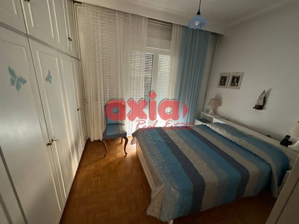 Καβάλα, Άγιος Λουκάς: Πωλείται γωνιακό 