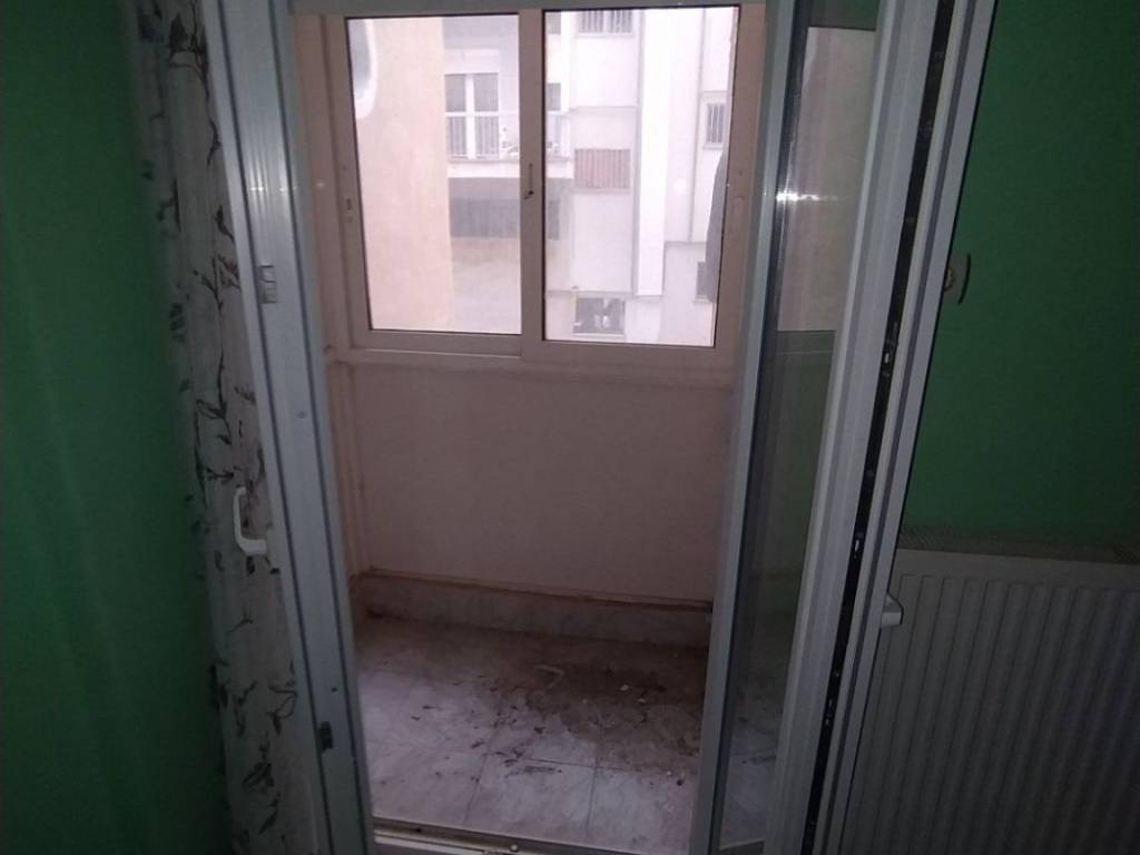 ANYPLACE MESITIKES YPERESIES