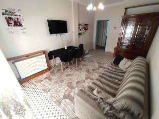 ANYPLACE MESITIKES YPERESIES