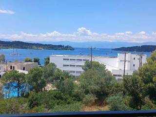 Unobsrtucted Seaview Top Floor