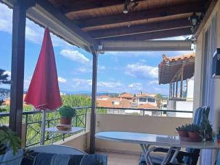 Exterior Sitting Area Balcony from Top Floor