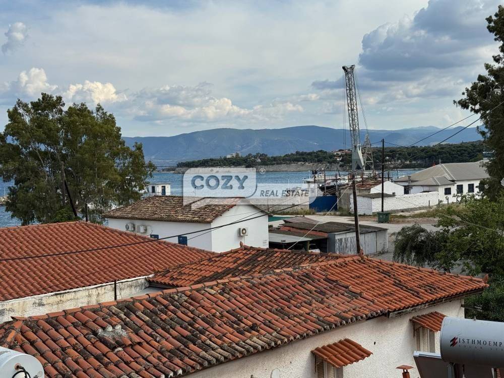 Θέα απο μπαλκόνι 2ος όροφος 