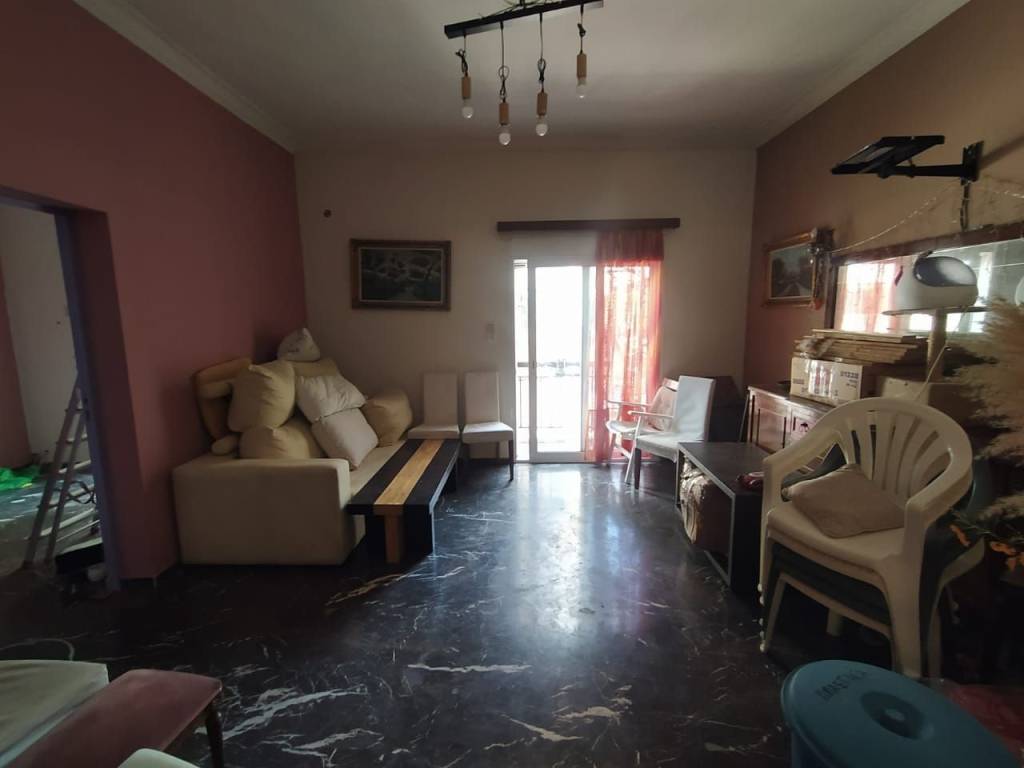 Σαλόνι 1ου ορόφου