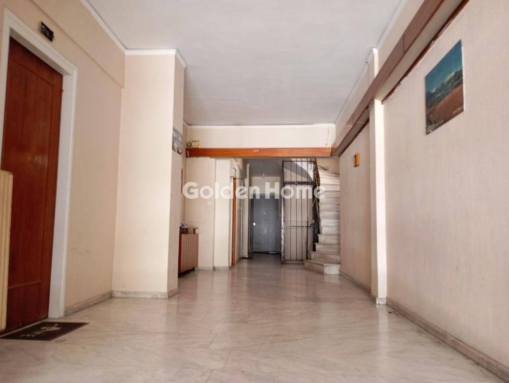 Χολ - Διάδρομος