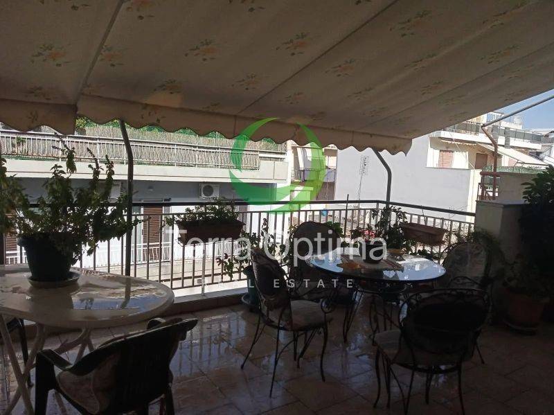 Θέα από μπαλκόνι