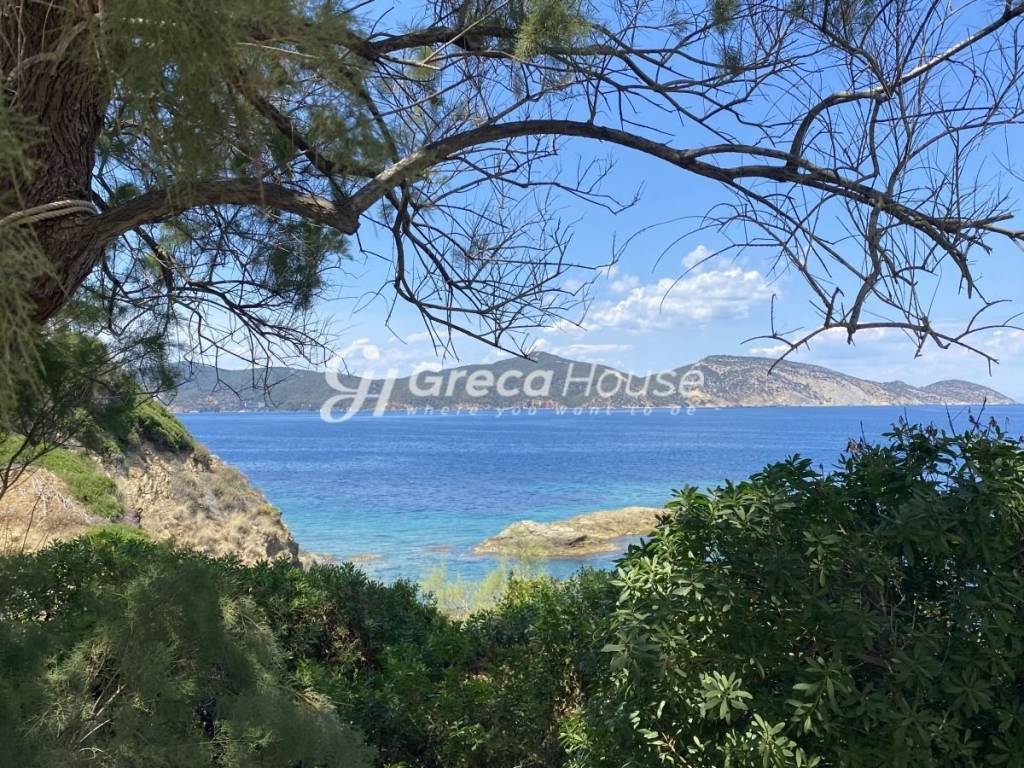 Mονοκατοικίες με ιδιωτική παραλία