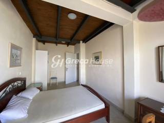 Mονοκατοικίες με ιδιωτική παραλία