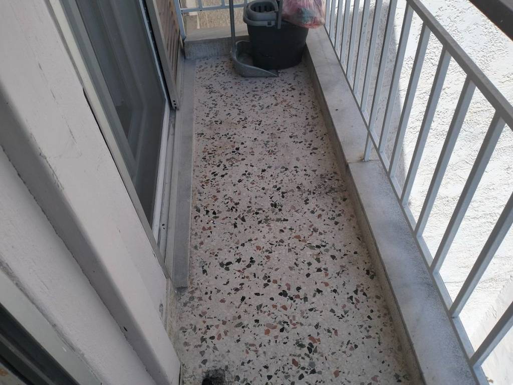 TELEPHONO EPIKOINONIAS : 2310765495 // 6987494959  KARAOYLANE