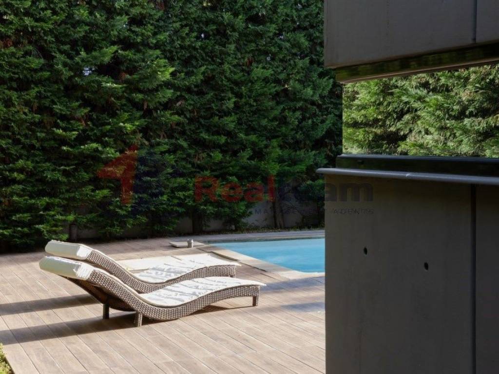 Εξωτερικοι χώροι