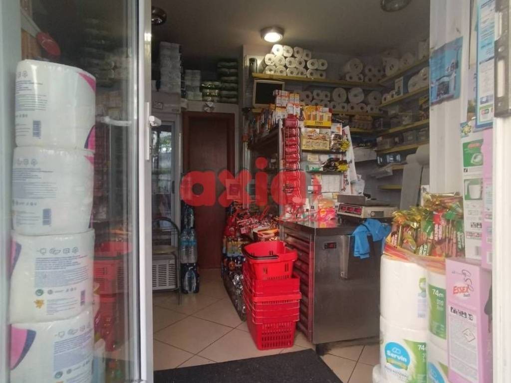 Καβάλα, Βύρωνας: Πωλείται Κατάστημα 30τ.μ. σε 45τ.μ. οικόπεδο προσόψεως