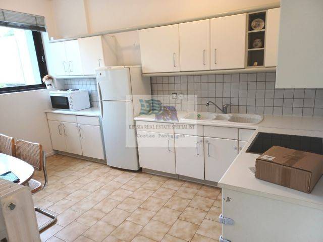 FULLY EQUIPMENT KITCHEN