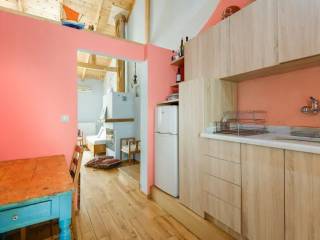 Apo ten Koyzina sto saloni / from kitchen to  living room