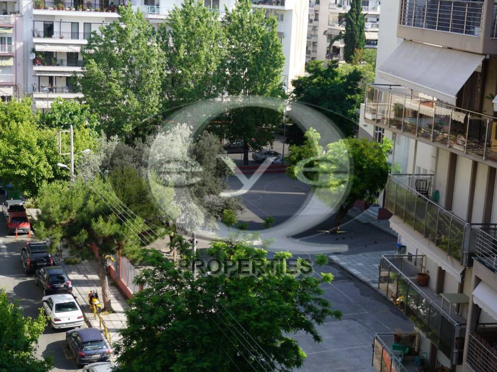 Θέα από το σαλόνι