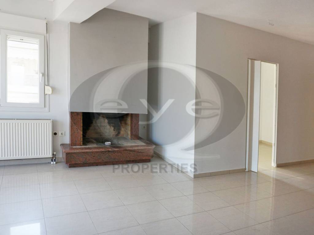 Σαλόνι με τζάκι