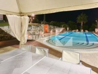 Εξωτερικός χώρος,Πισίνα