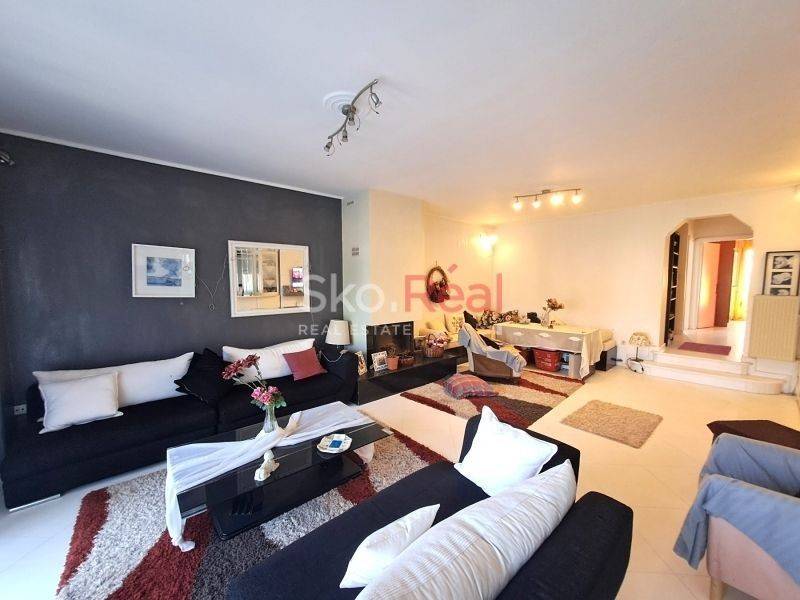 Σαλοκουζίνα