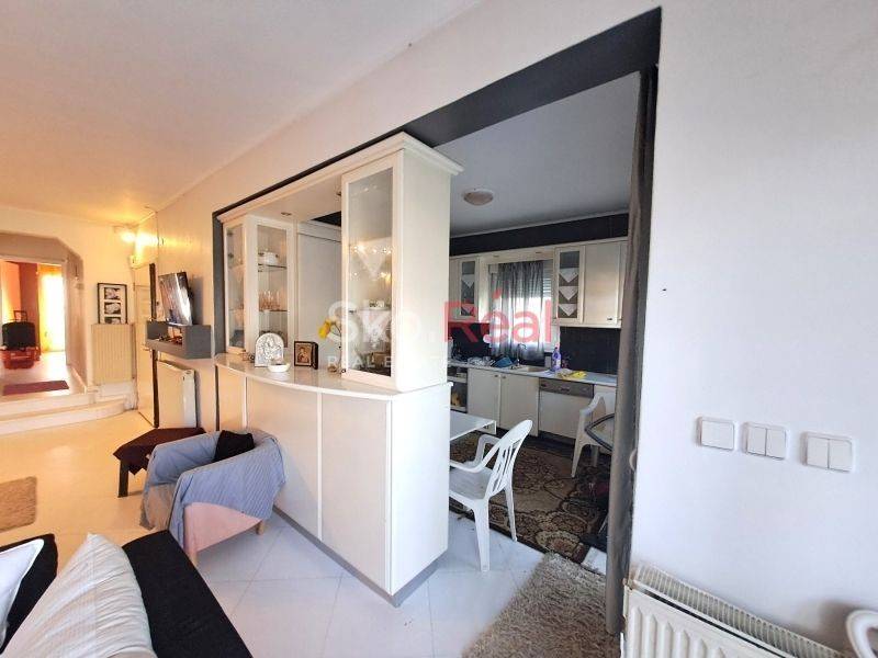 Σαλοκουζίνα