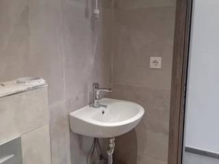 Forumland Real Estate, Μπάνιο