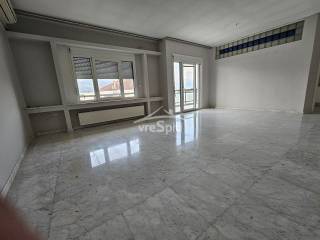 ΕΣΩΤΕΡΙΚΗ ΑΠΟΨΗ ΤΟΥ ΔΙΑΜΕΡΙΣΜΑΤΟΣ