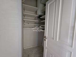 ΕΣΩΤΕΡΙΚΗ ΑΠΟΨΗ ΤΟΥ ΔΙΑΜΕΡΙΣΜΑΤΟΣ