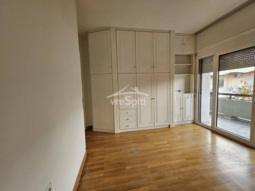 ΕΣΩΤΕΡΙΚΗ ΑΠΟΨΗ ΤΟΥ ΔΙΑΜΕΡΙΣΜΑΤΟΣ