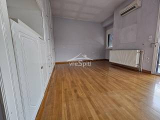 ΕΣΩΤΕΡΙΚΗ ΑΠΟΨΗ ΤΟΥ ΔΙΑΜΕΡΙΣΜΑΤΟΣ