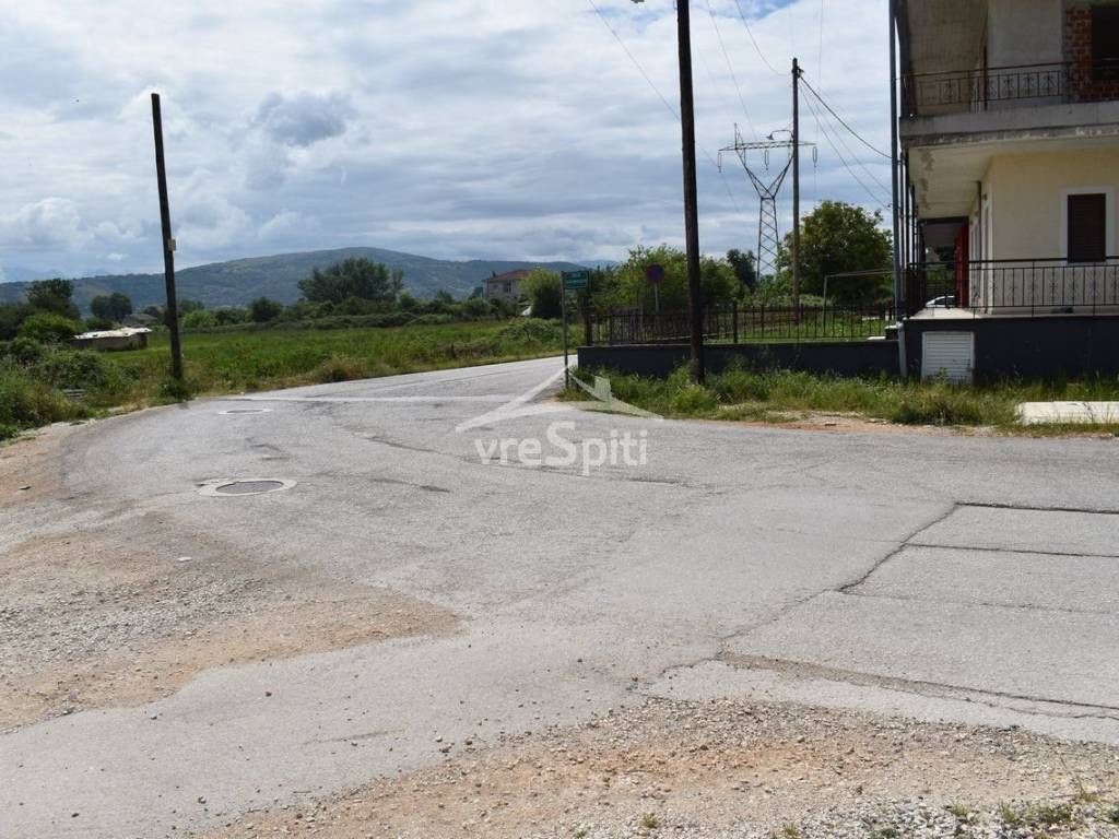 ΑΠΟΨΗ ΑΓΡΟΤΕΜΑΧΙΟΥ