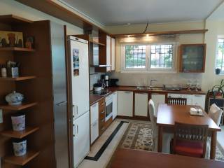 Όμορφη κουζίνα