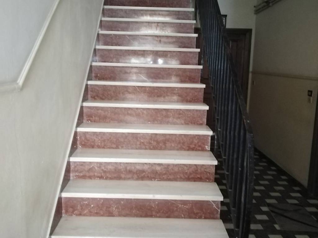 SE 3-PLOKATOIKIA -CHORIS KOIN.STA