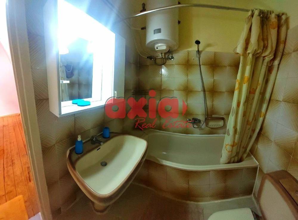 Καβάλα, Κέντρο: ΔΙΑΤΙΘΕΤΑΙ ΑΠΟ 01/9 - 30/6 Ενοικιάζεται ανακαινισμένο Διαμέρισμα 70τ.μ. στον 1ο όροφο 