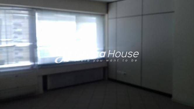 Κτίριο 10 επιπέδων προς πώληση Μοναστηράκι