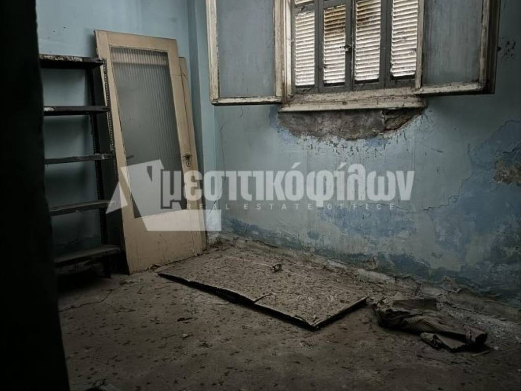 Σαλοκουζίνα