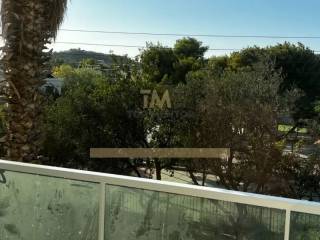 Θέα από μπαλκόνι