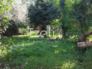 Άποψη οικοπέδου