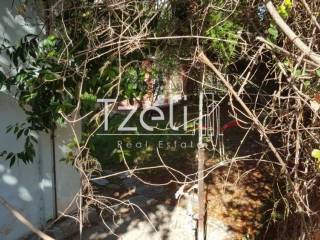 Άποψη οικοπέδου