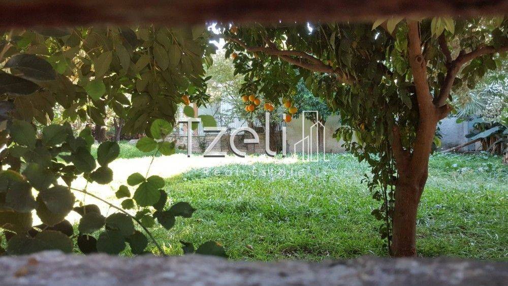 Άποψη οικοπέδου