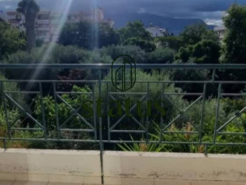 Θέα απο μπαλκόνι