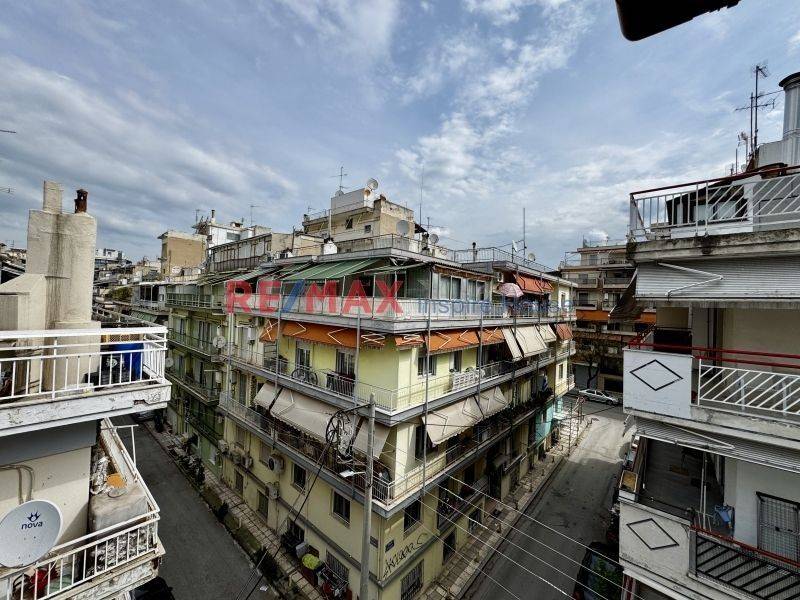 Θέα από μπαλκόνι