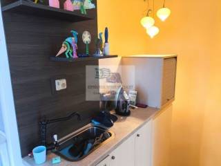 1st FLOOR KITCHENETTE