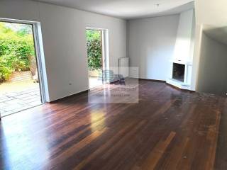 LIVING ROOM WITH FIREPLACE