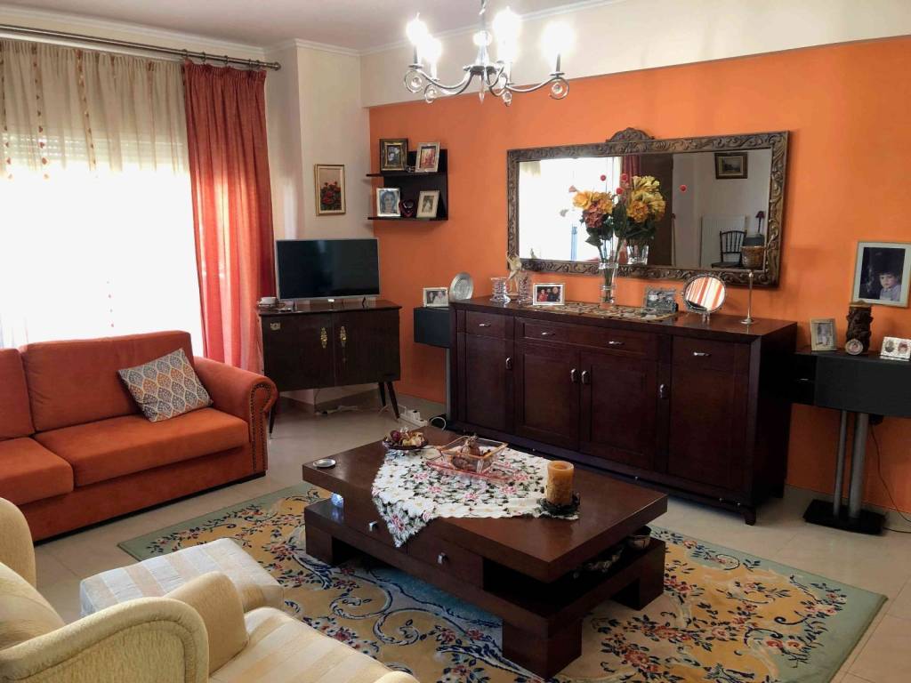 Σαλοτραπεζαρία