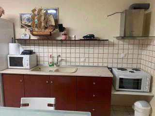 κουζίνα στο ισόγειο