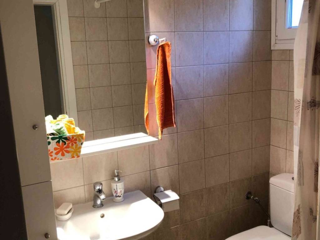 λουτρό ισογείου