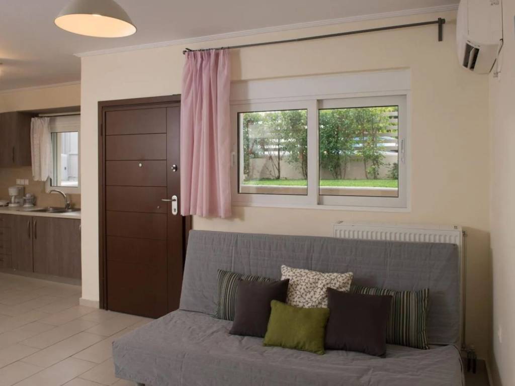 Καθιστικό ημιυπογείου.