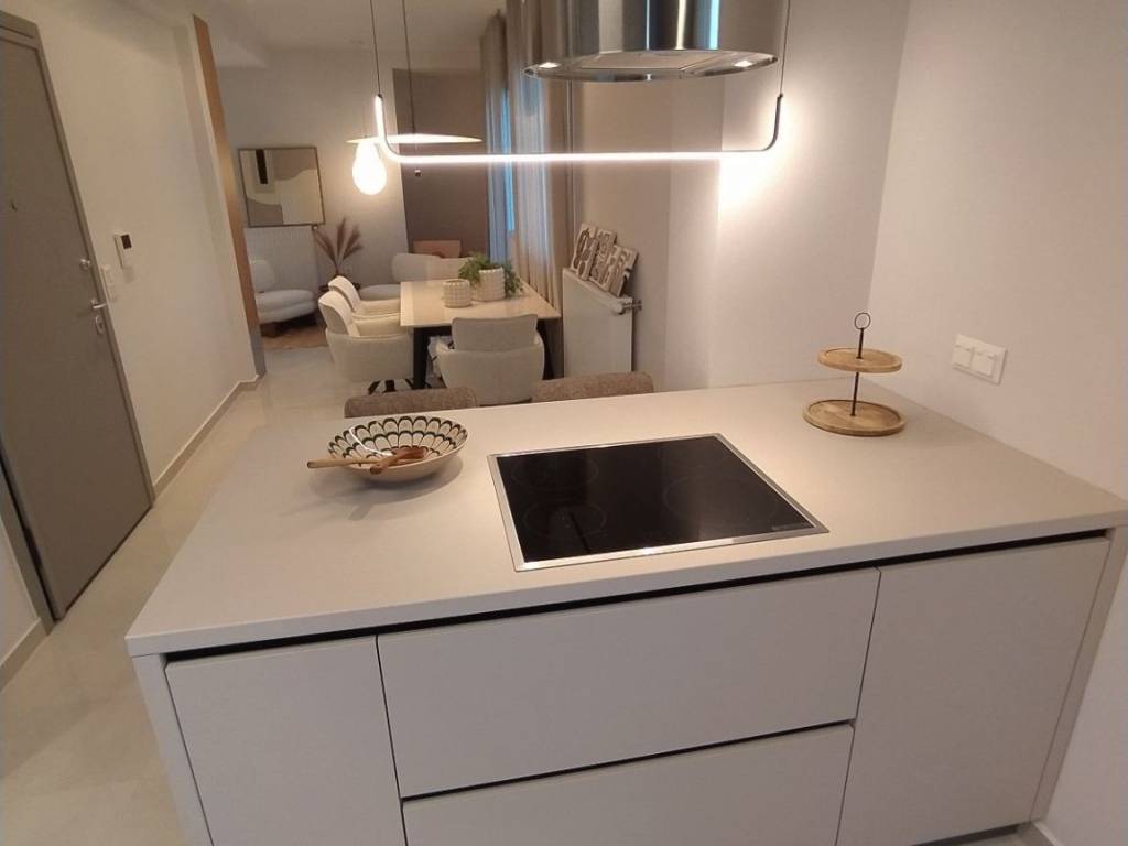 ANYPLACE MESITIKES YPERESIES