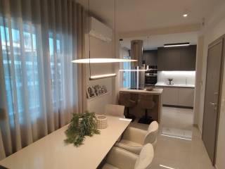 ANYPLACE MESITIKES YPERESIES