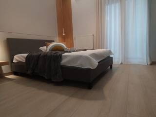 ANYPLACE MESITIKES YPERESIES