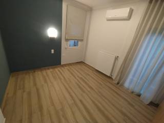 ANYPLACE MESITIKES YPERESIES